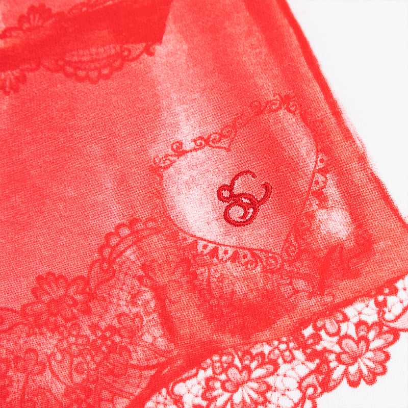 RedLingerieTee Detail01